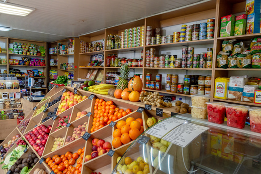 Food access researchers say not all people living in smaller areas have the resources to drive to bigger supermarkets in larger cities or buy their groceries online. (Adobe Stock)